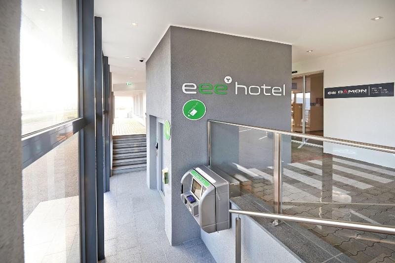 Eee Hotel Marchtrenk - Lobi