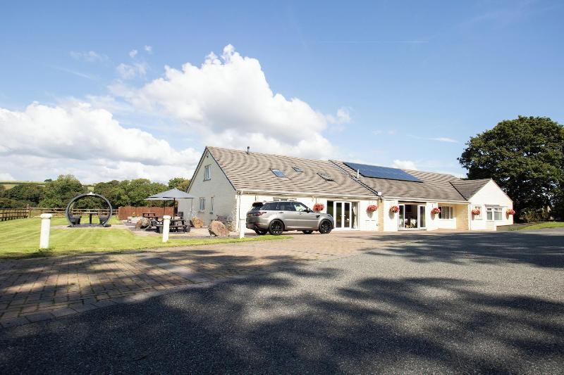 Lovesgrove Country Guest House - Genel