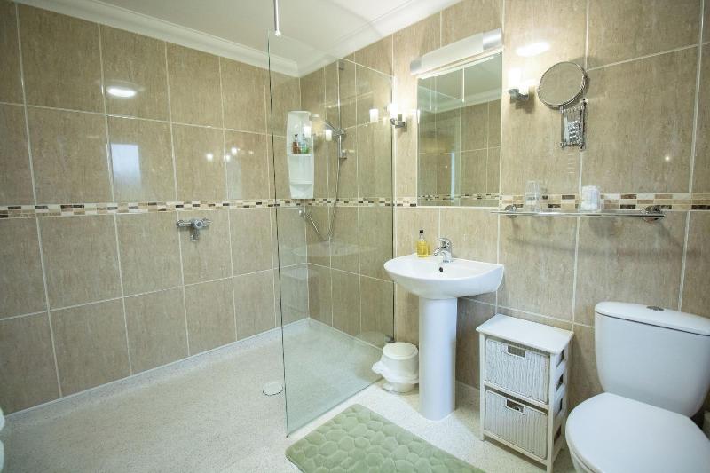 Lovesgrove Country Guest House - Oda