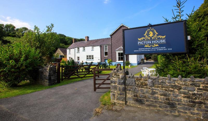 Picton House Hotel - Genel