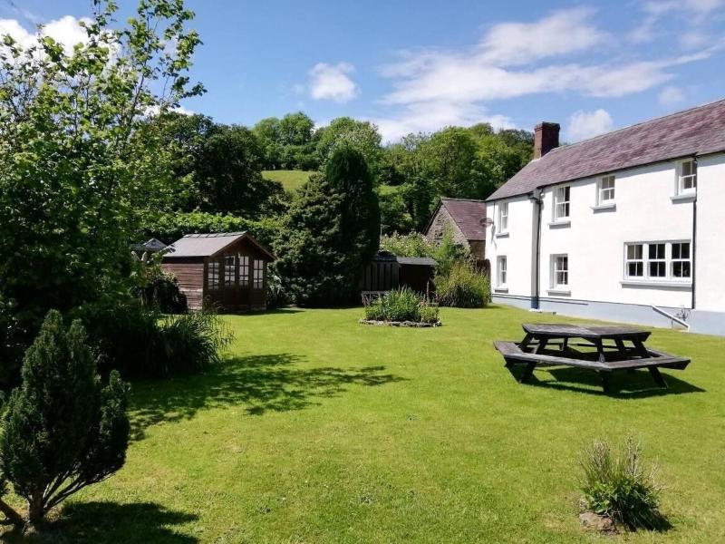 Picton House Hotel - Genel