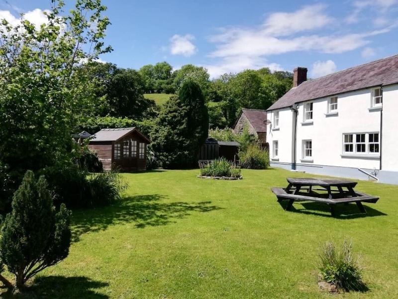 Picton House Hotel - Genel