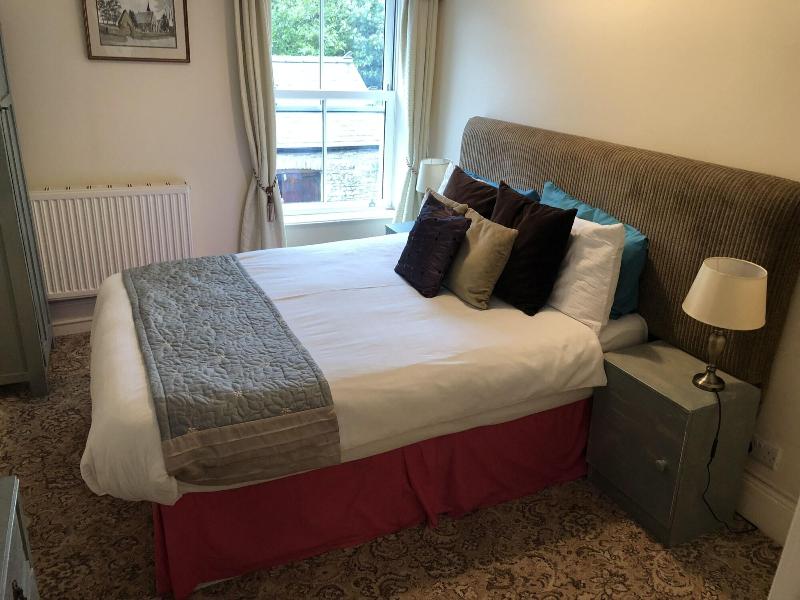 Picton House Hotel - Oda