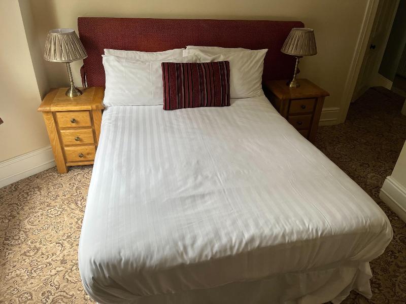 Picton House Hotel - Oda