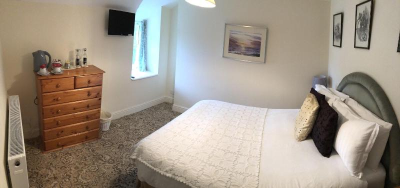 Picton House Hotel - Oda