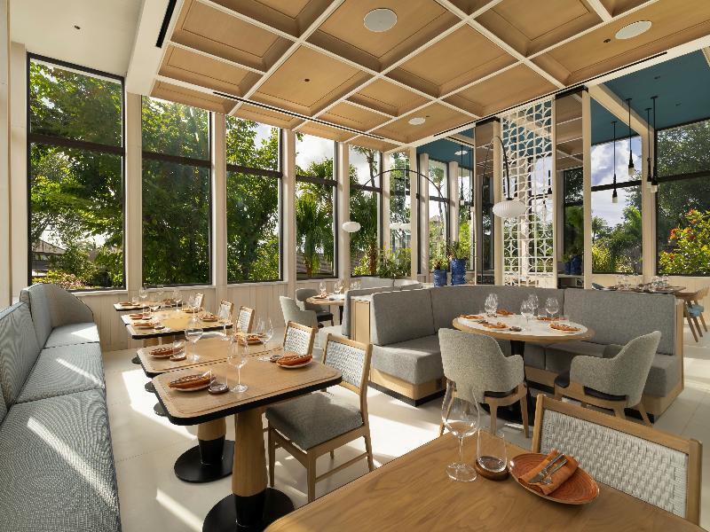 Padma Resort Legian - Restoran