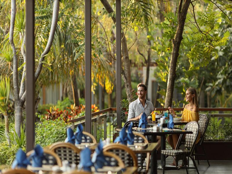 Padma Resort Legian - Restoran