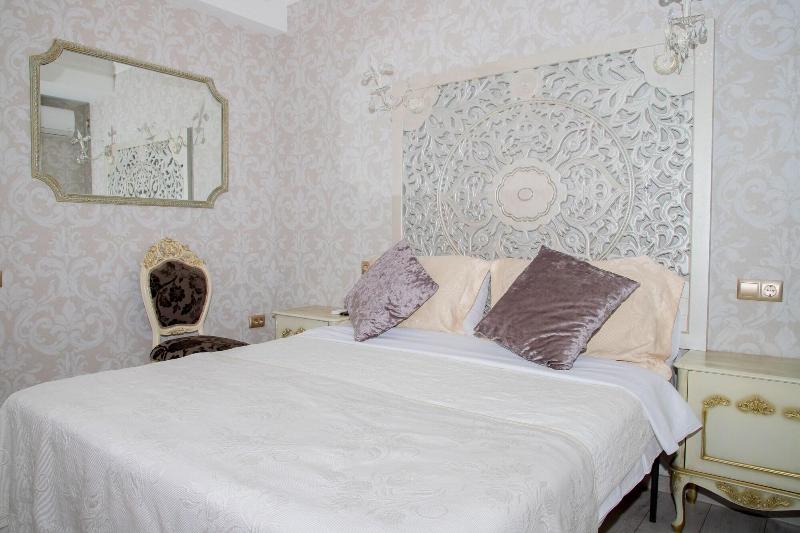 Silver 34 Boutique Hotel - Oda