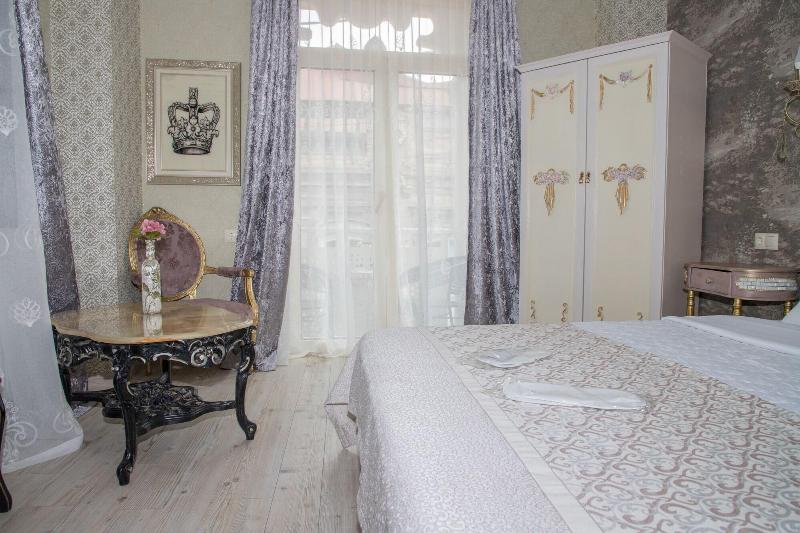 Silver 34 Boutique Hotel - Oda