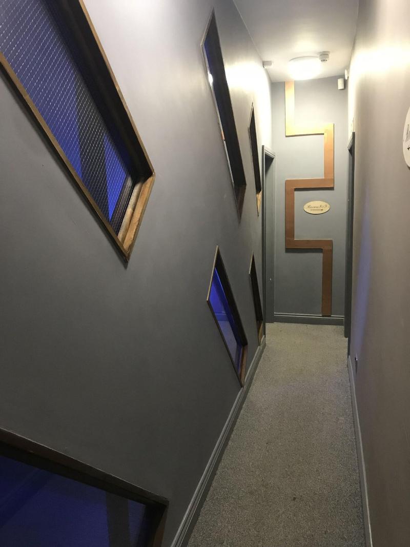 Bennetts Hotel - Lobi