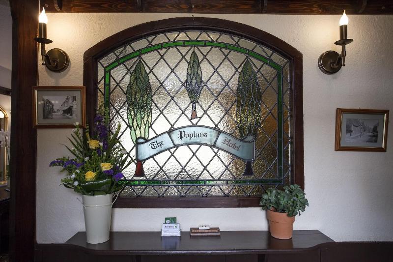 The Poplars Hotel - Lobi