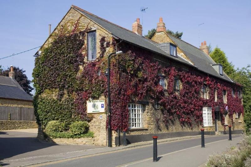 The Poplars Hotel - Genel
