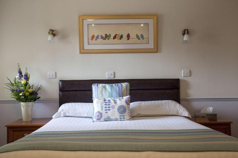 The Poplars Hotel - Oda