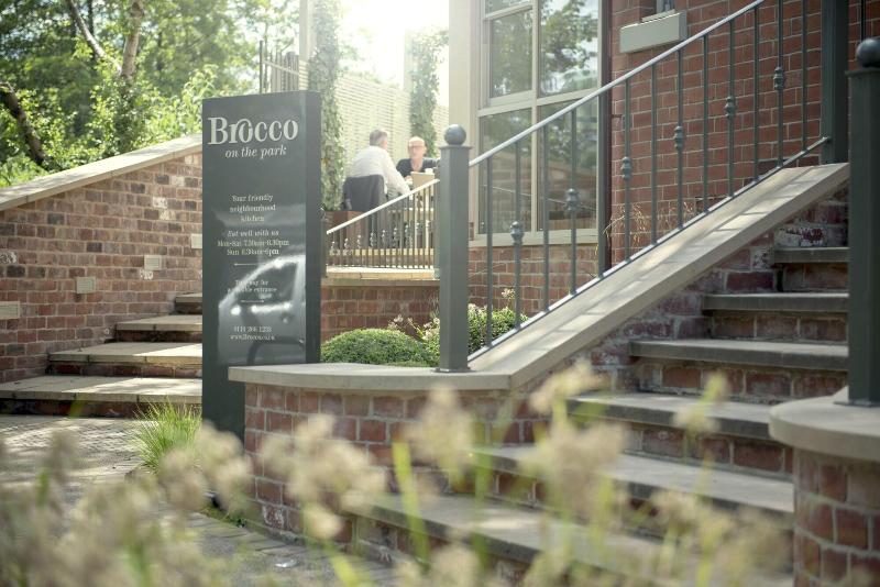 Brocco On The Park - Genel