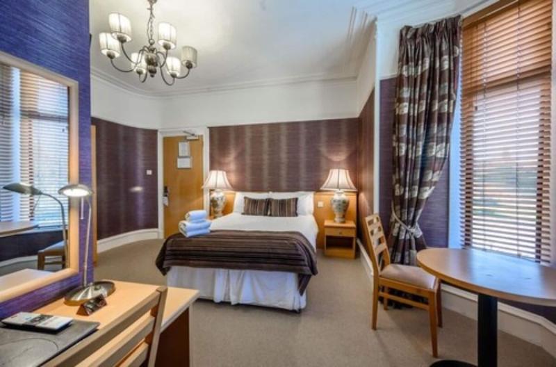 The Dunavon Hotel - Oda