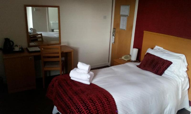 The Dunavon Hotel - Oda