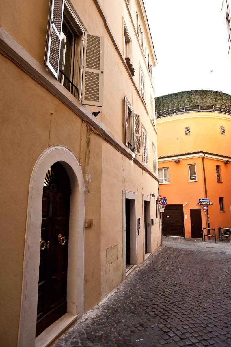 Casa Modelli - Genel