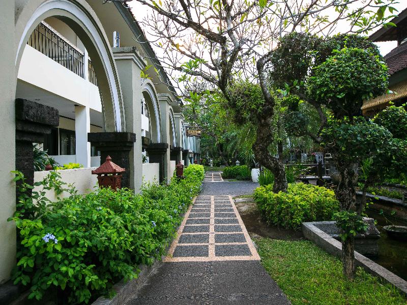 Legian Paradiso - Genel