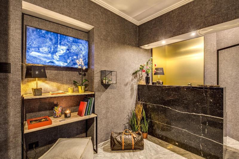 Fh Suites - Lobi