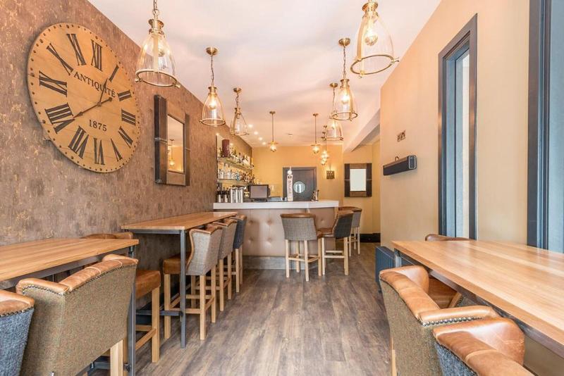 Kinnettles Hotel And Spa - Bar