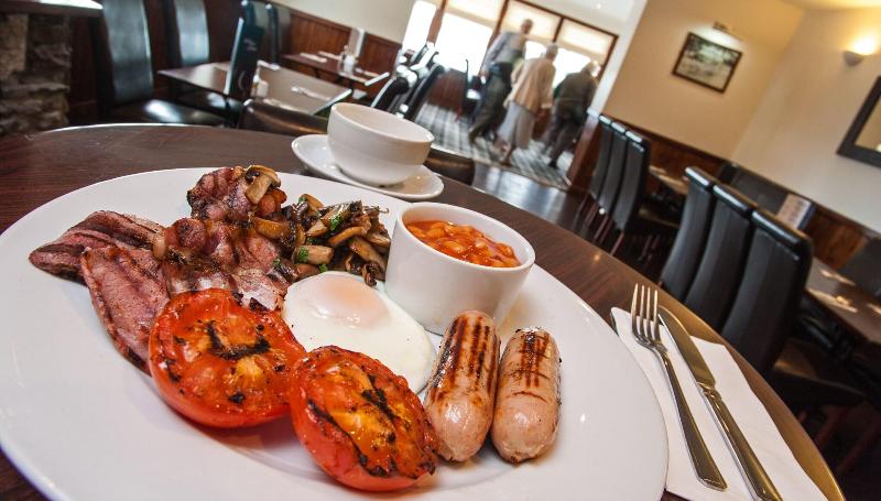 Tuckers Inn - Restoran
