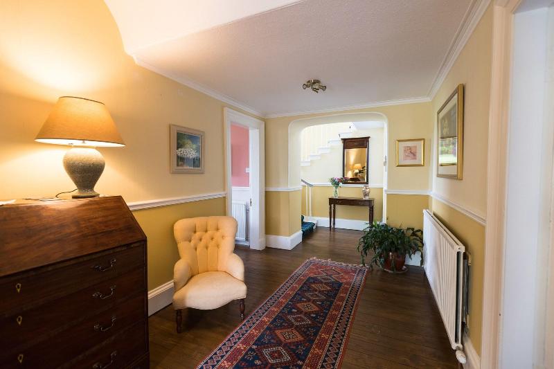 Kilmaronock Manse Bed And Breakfast - Lobi