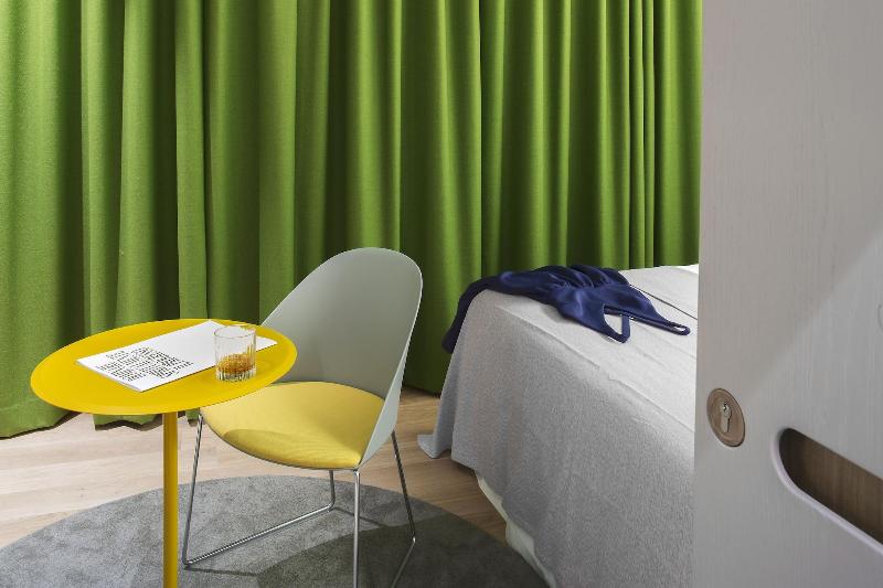 The Radical Hotel - Oda