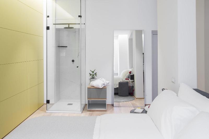 The Radical Hotel - Oda
