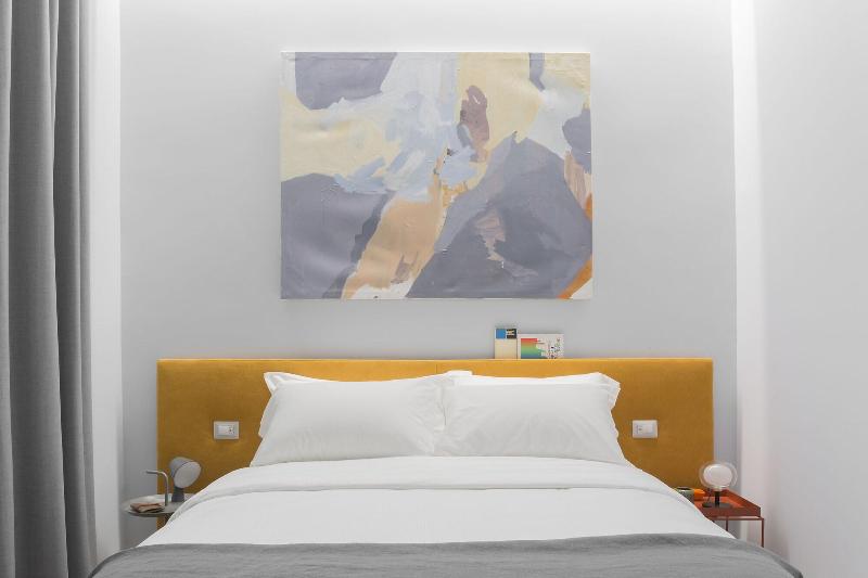 The Radical Hotel - Oda