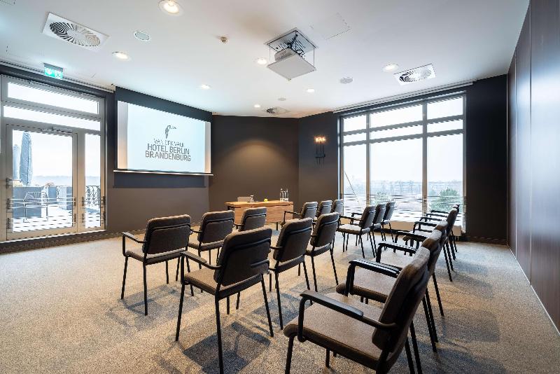Van der Valk Hotel Berliner Ring - Toplantı