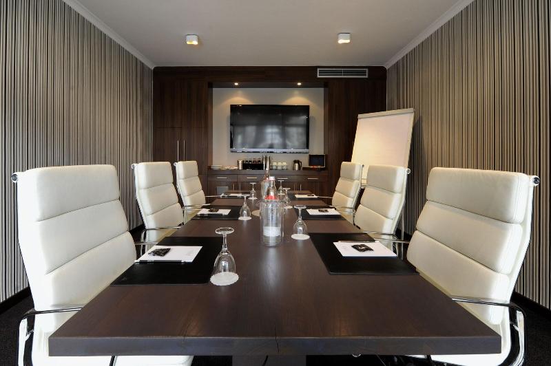 Van der Valk Hotel Berliner Ring - Toplantı