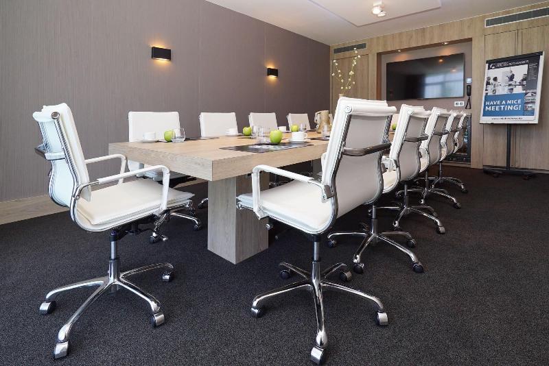 Van der Valk Hotel Berliner Ring - Toplantı