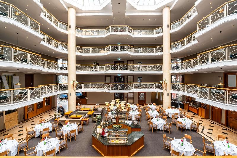 Van der Valk Hotel Berliner Ring - Restoran