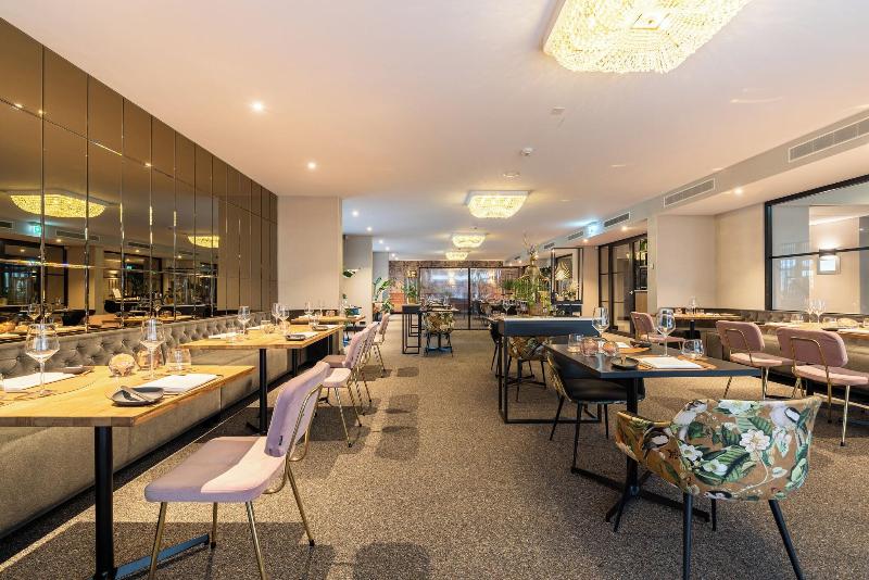 Van der Valk Hotel Berliner Ring - Restoran