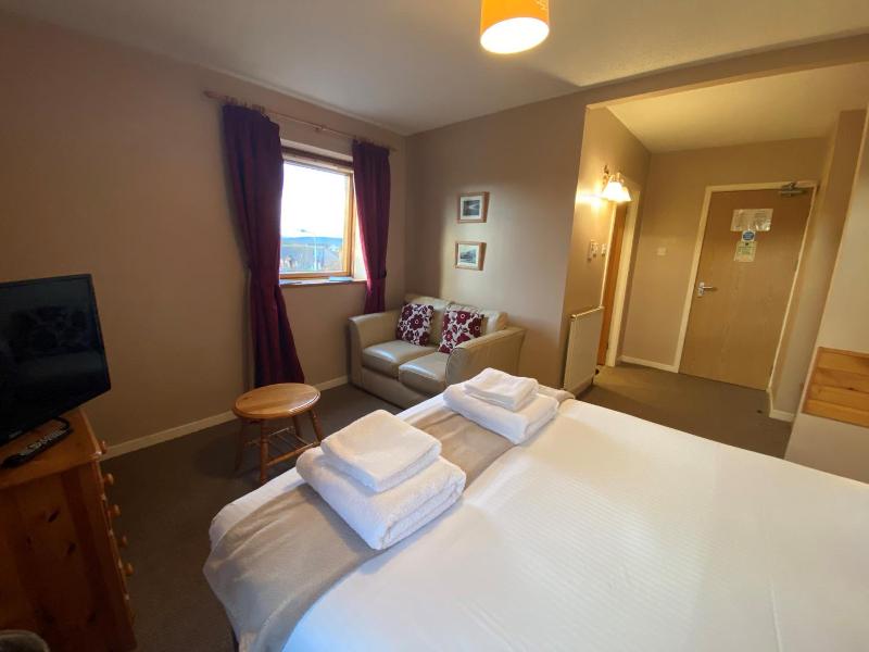 Smithton Hotel - Genel