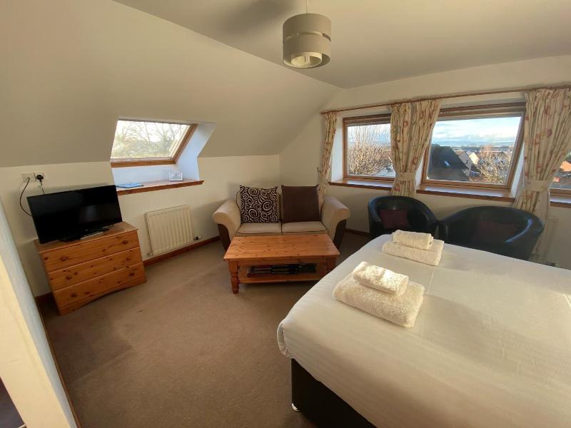 Smithton Hotel - Genel
