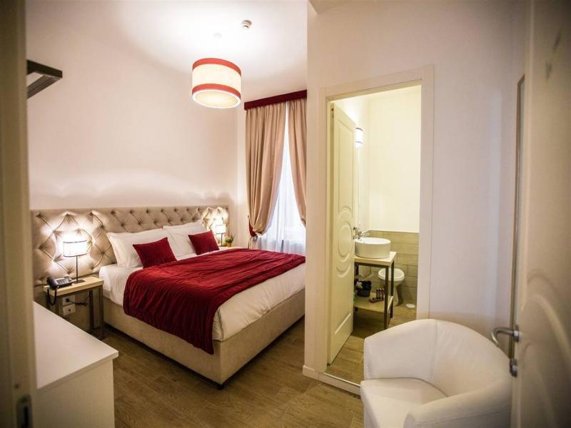 Chic&Town Luxury Rooms Piazza del Popolo 1 - Oda