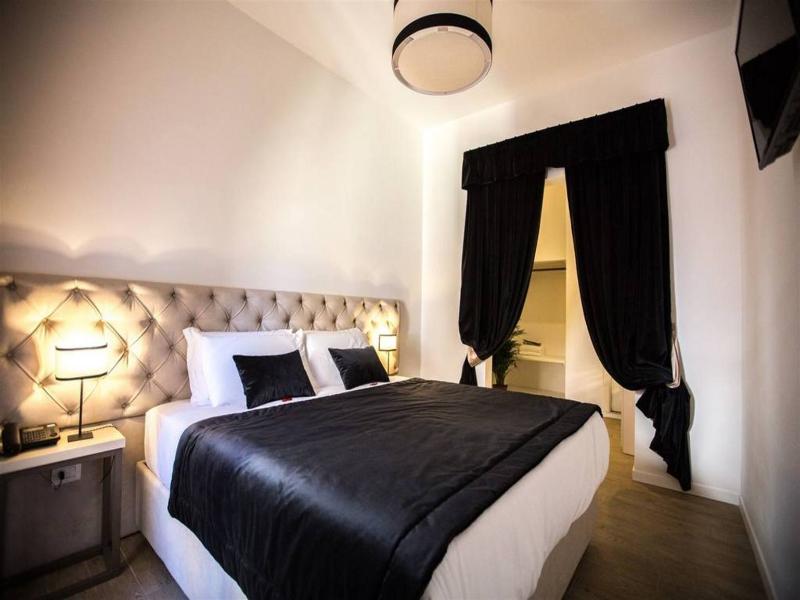 Chic&Town Luxury Rooms Piazza del Popolo 1 - Oda