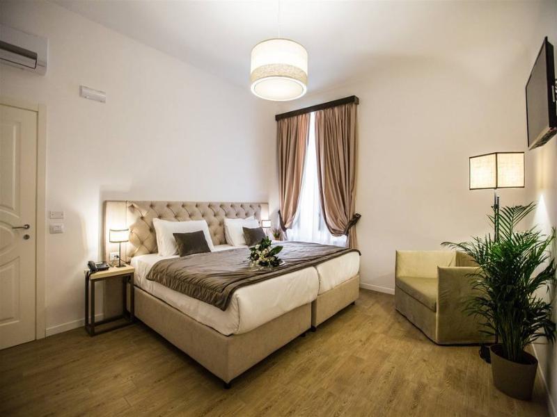 Chic&Town Luxury Rooms Piazza del Popolo 1 - Oda