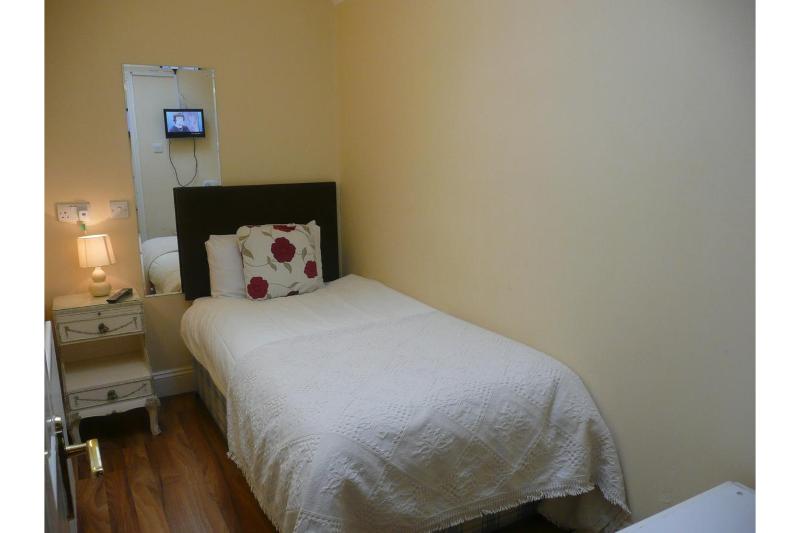 Rothwell House Hotel - Oda