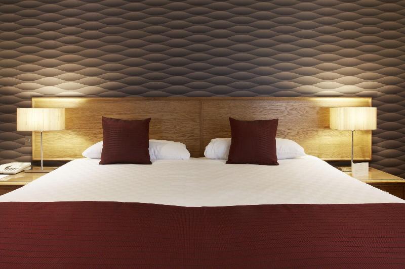 The Manor House At Celtic Manor - Oda