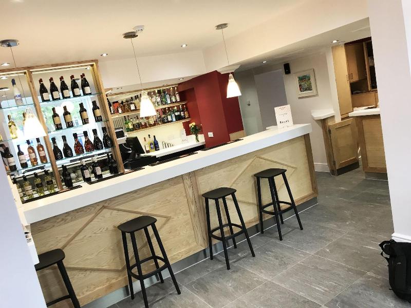 Gidea Park Hotel - Bar