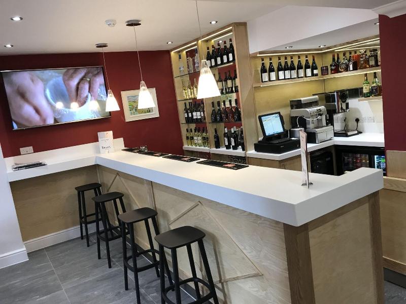 Gidea Park Hotel - Bar