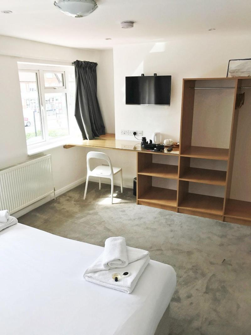 Gidea Park Hotel - Oda