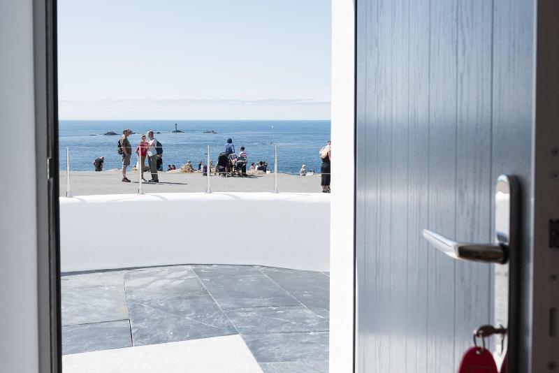 The Land's End Hotel - Oda