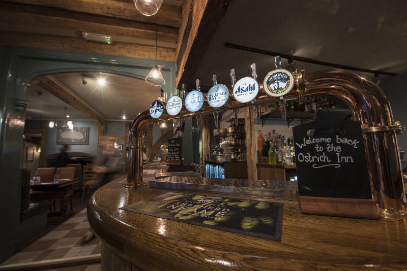 The Ostrich Inn - Bar
