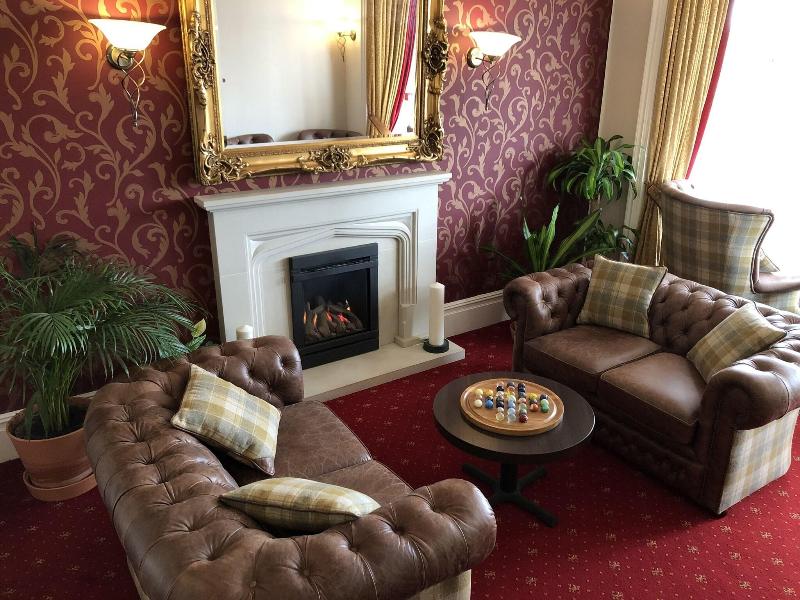 Queenswood Hotel - Lobi