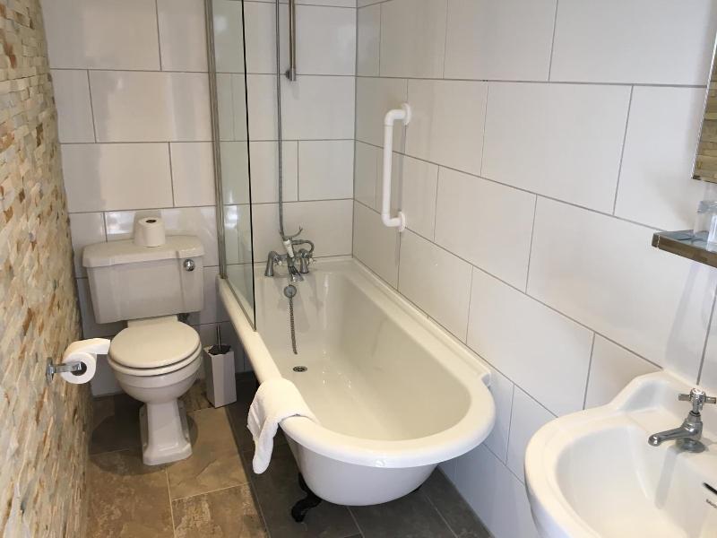 Queenswood Hotel - Genel