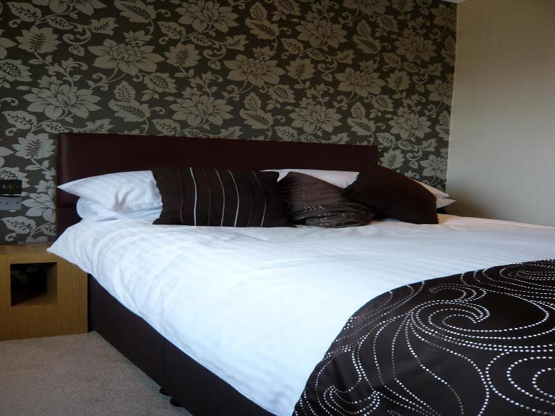 Queenswood Hotel - Genel