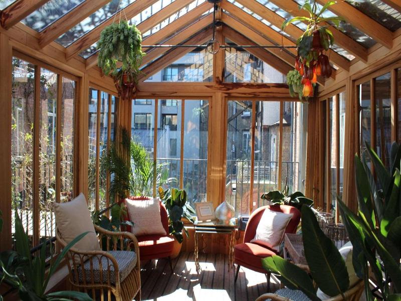 The Mandrake Hotel - Genel